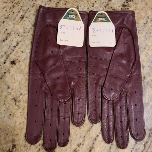 New! Vintage Size S/M Leather Driving Gloves Knuckle Holes Adjustable Strap - Picture 6 of 13